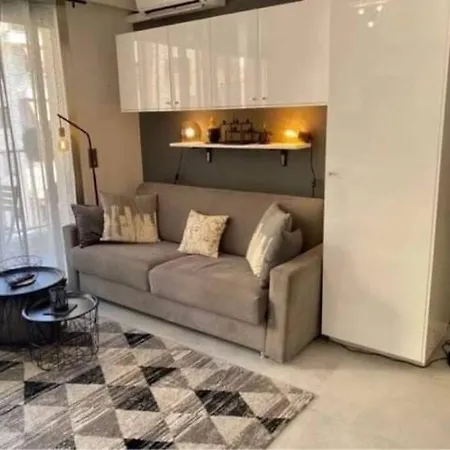 De La Plage, Au Bord De La Apartamento *