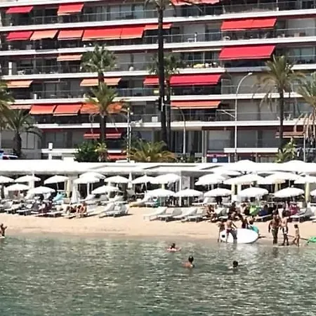 Апартаменты De La Plage, Au Bord De La Ментона