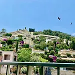 De La Plage, Au Bord De La *